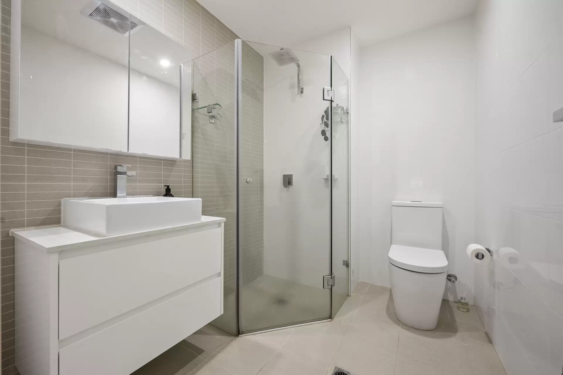 A216/17-23 Merriwa Street, Gordon Sold by The Marshall Group - image 6