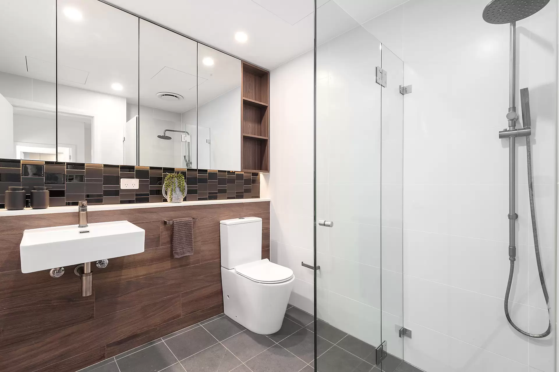 12/29-31 Moree Street, Gordon Sold by The Marshall Group - image 5