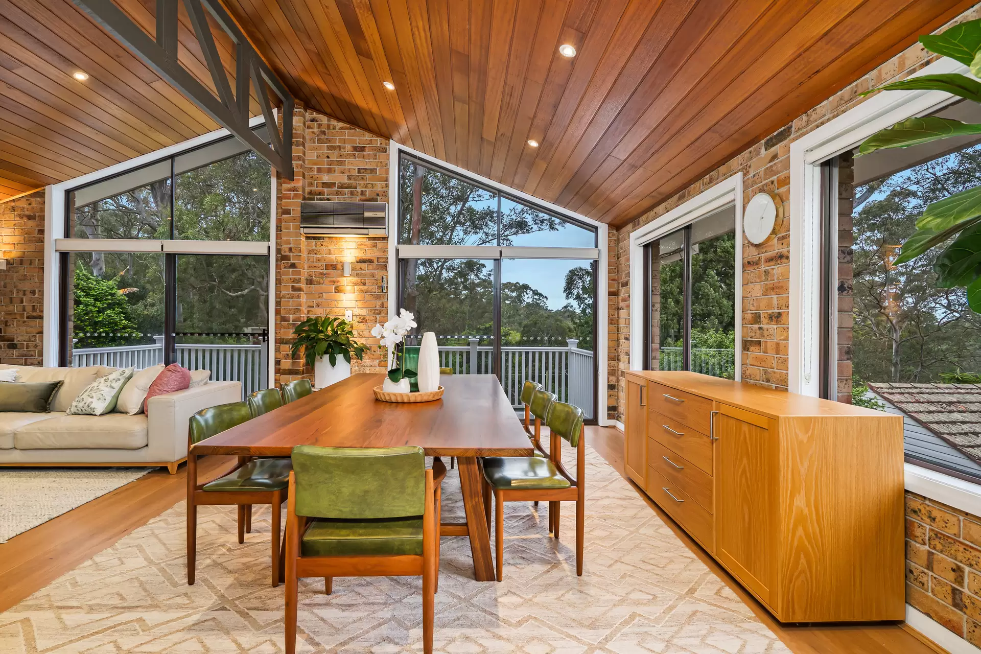 15 Finlay Road, Warrawee Sold by The Marshall Group - image 2