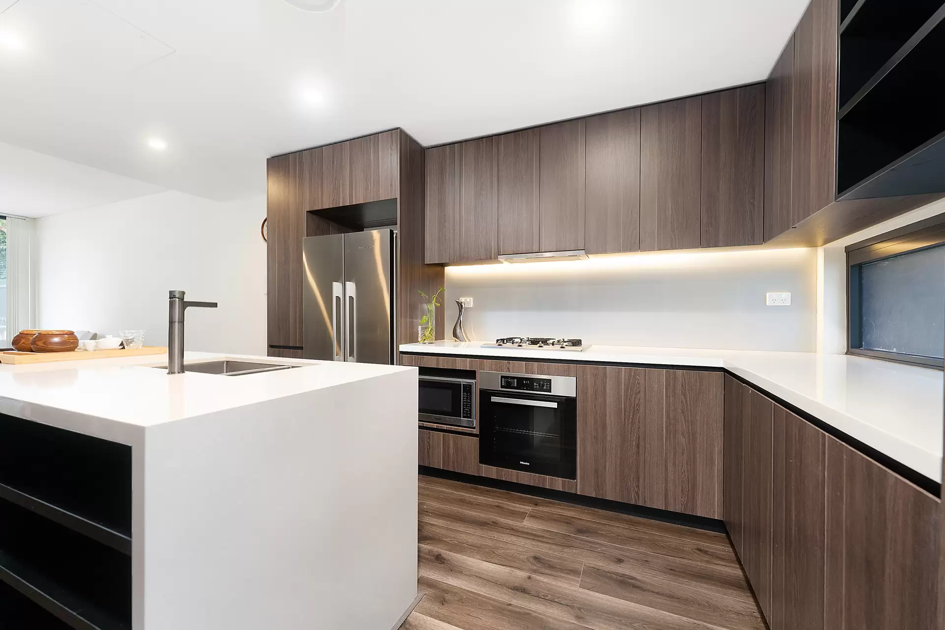 4/29-31 Moree Street, Gordon Sold by The Marshall Group - image 3