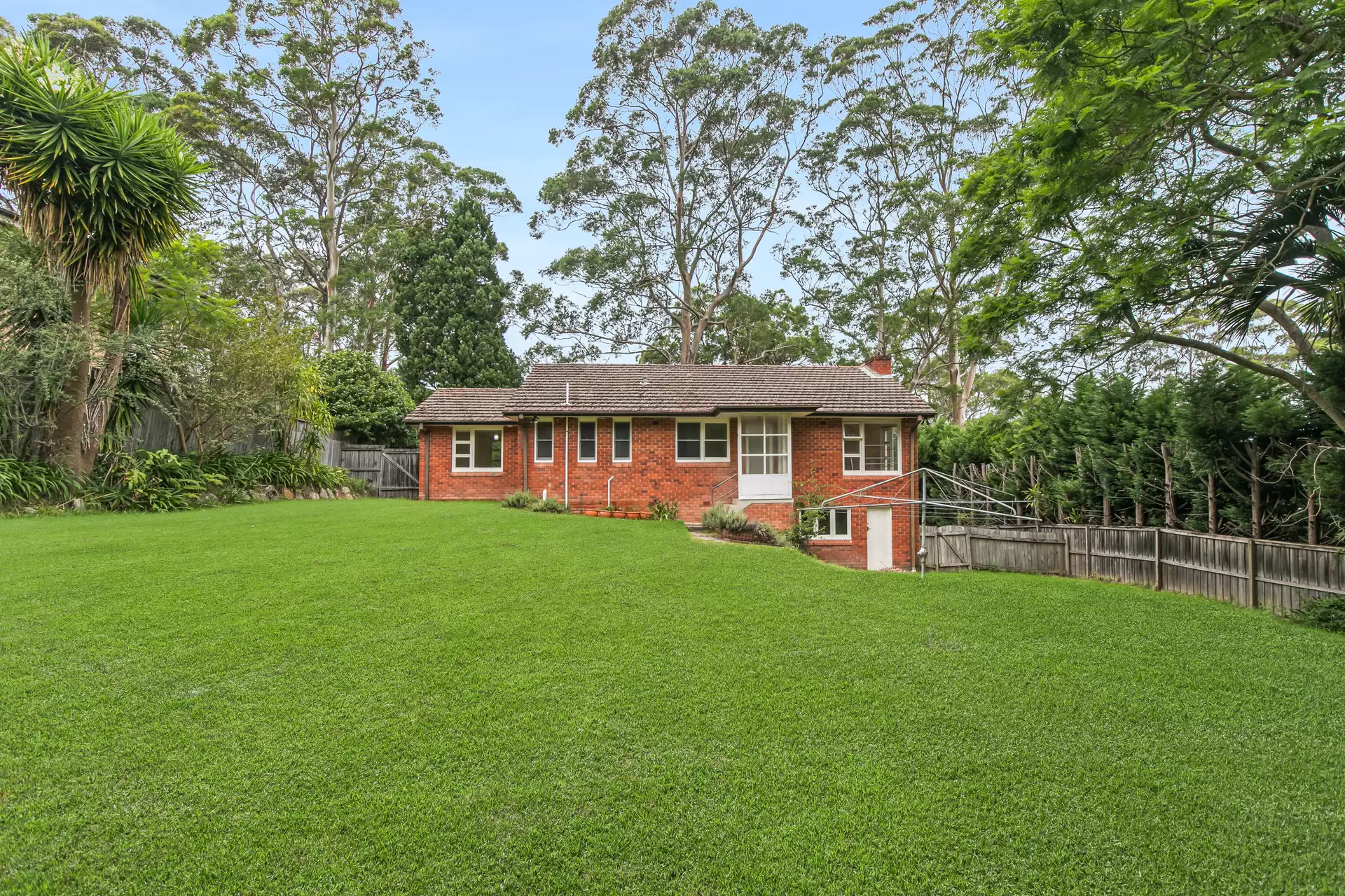 17 Finlay Road, Warrawee Sold by The Marshall Group - image 3