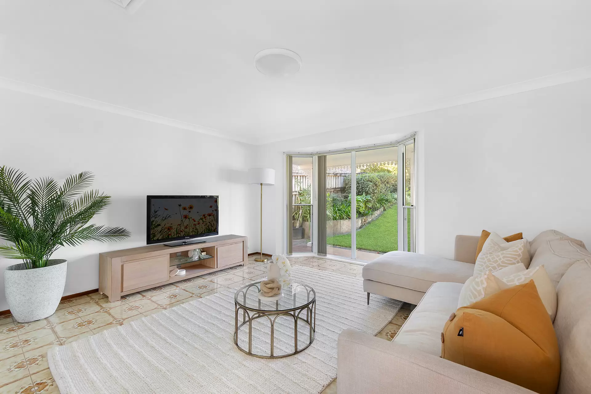 176 Warrimoo Avenue, St Ives Sold by The Marshall Group - image 3