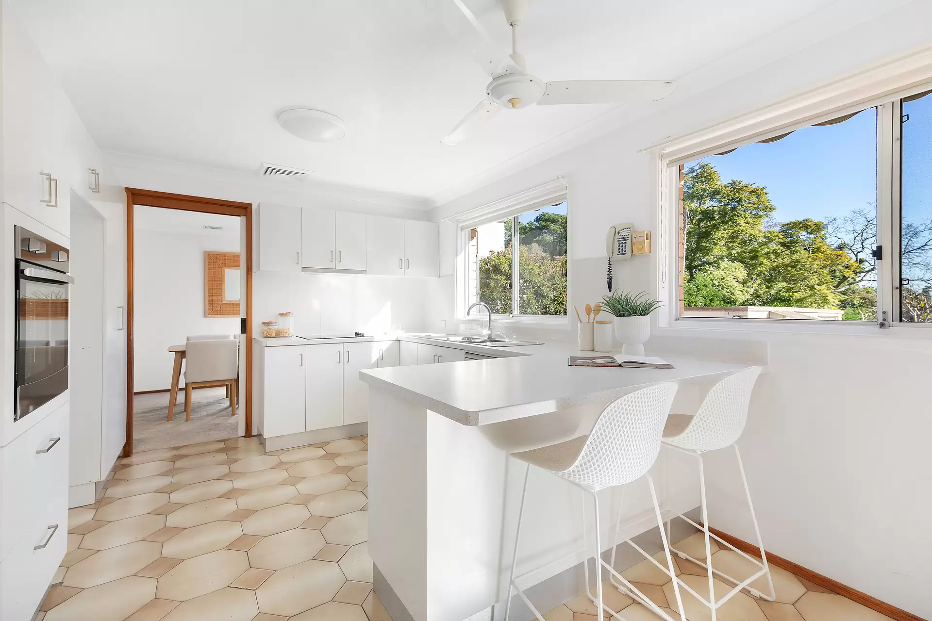 176 Warrimoo Avenue, St Ives Sold by The Marshall Group - image 4