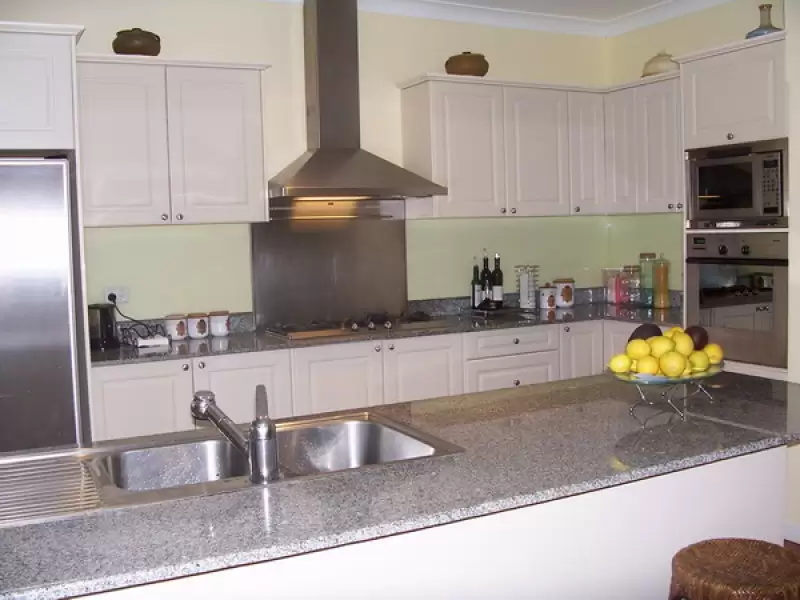 East Lindfield Sold by The Marshall Group - image 5