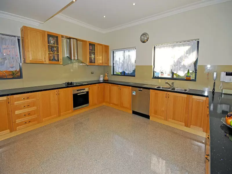 34 Duneba Avenue, West Pymble Sold by The Marshall Group - image 5