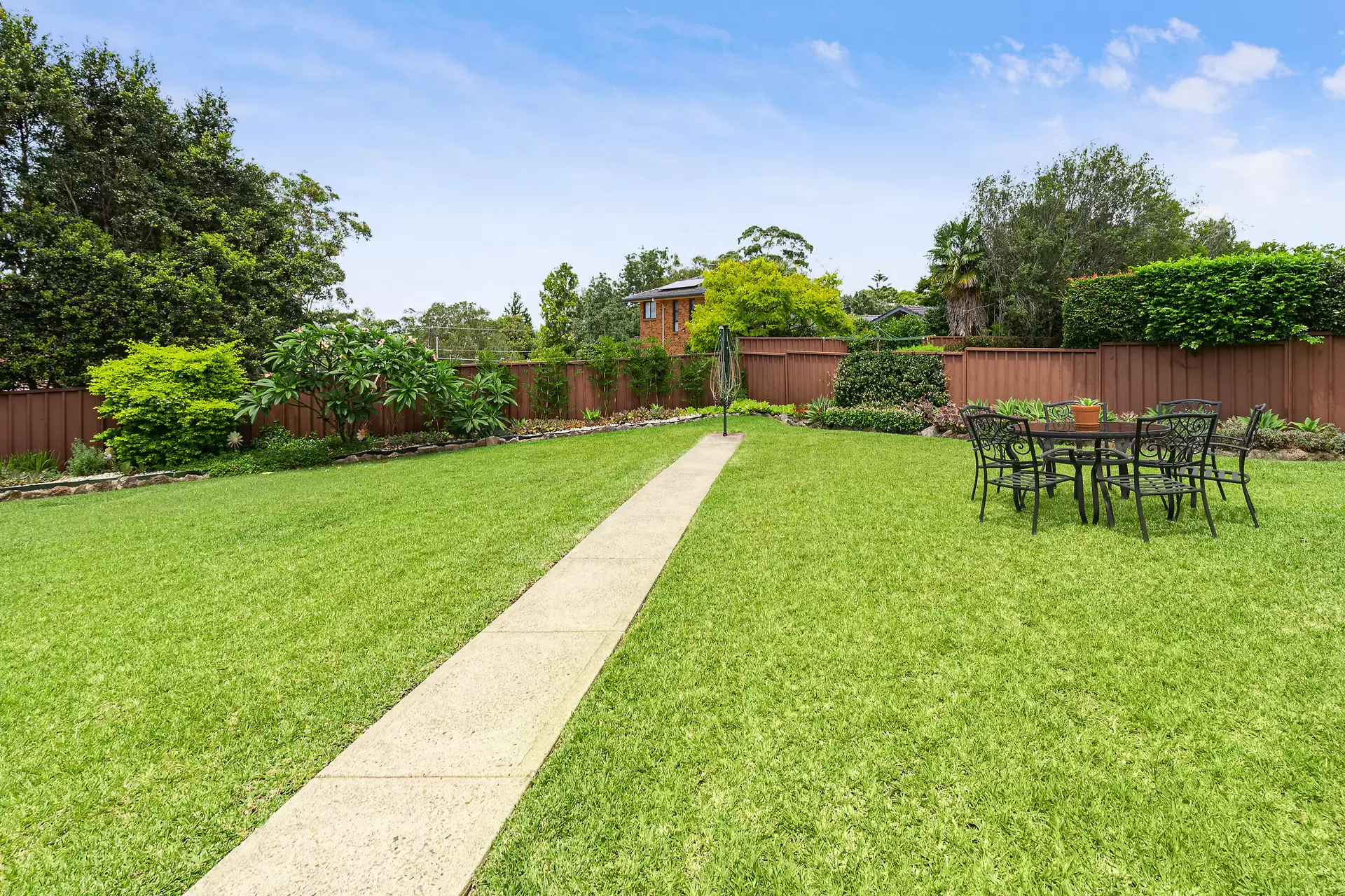28 Gillian Parade, West Pymble Sold by The Marshall Group - image 3
