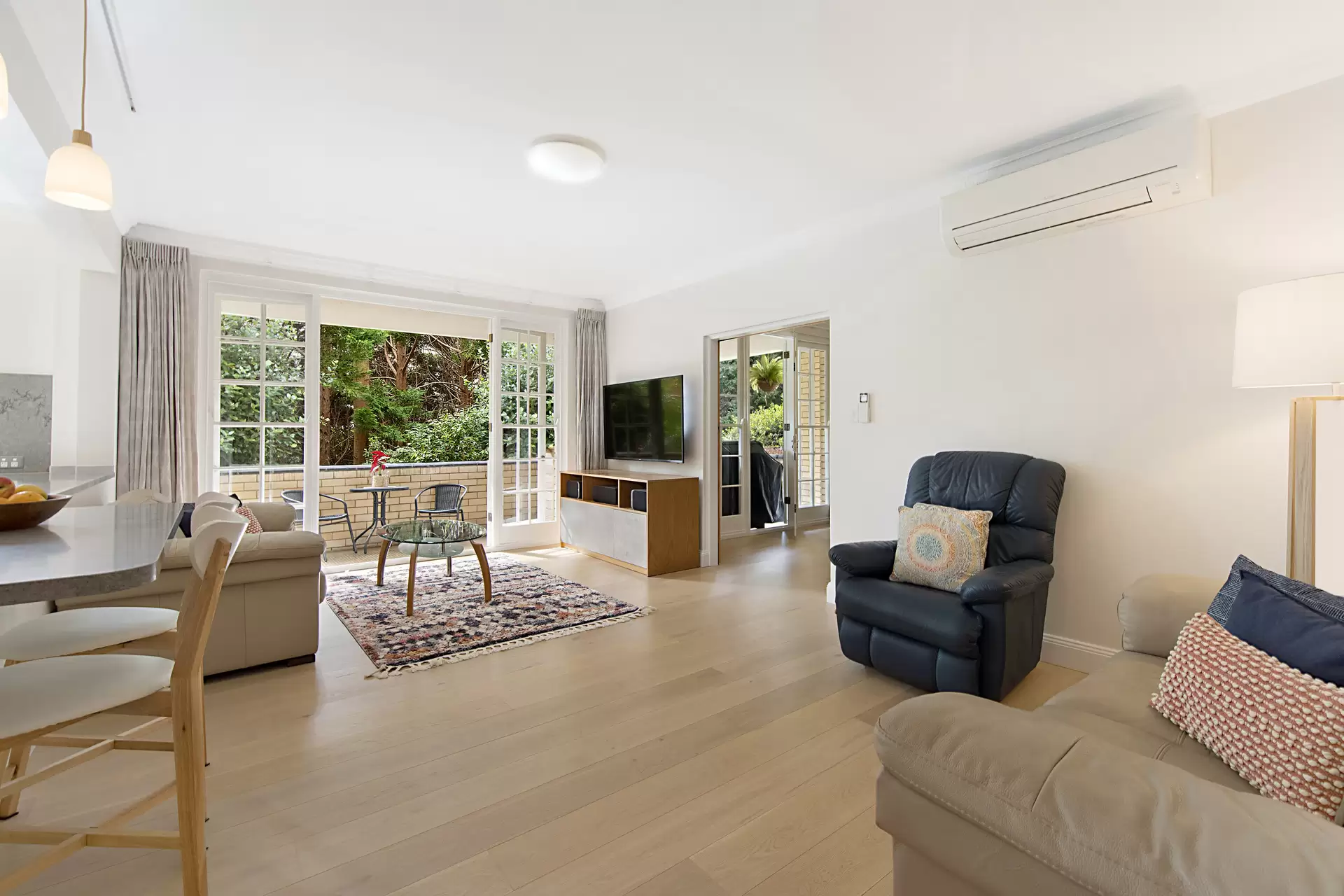 2/635 Pacific Highway, Killara Sold by The Marshall Group - image 1