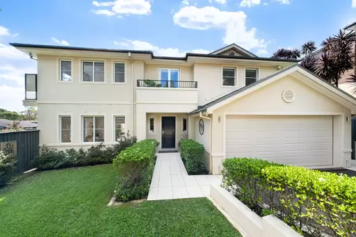 1 Valley Park Crescent, Turramurra Sold by The Marshall Group