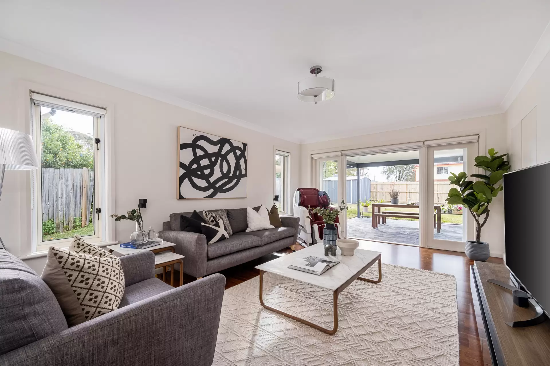 20 Meredith Avenue, Hornsby Heights Sold by The Marshall Group - image 5