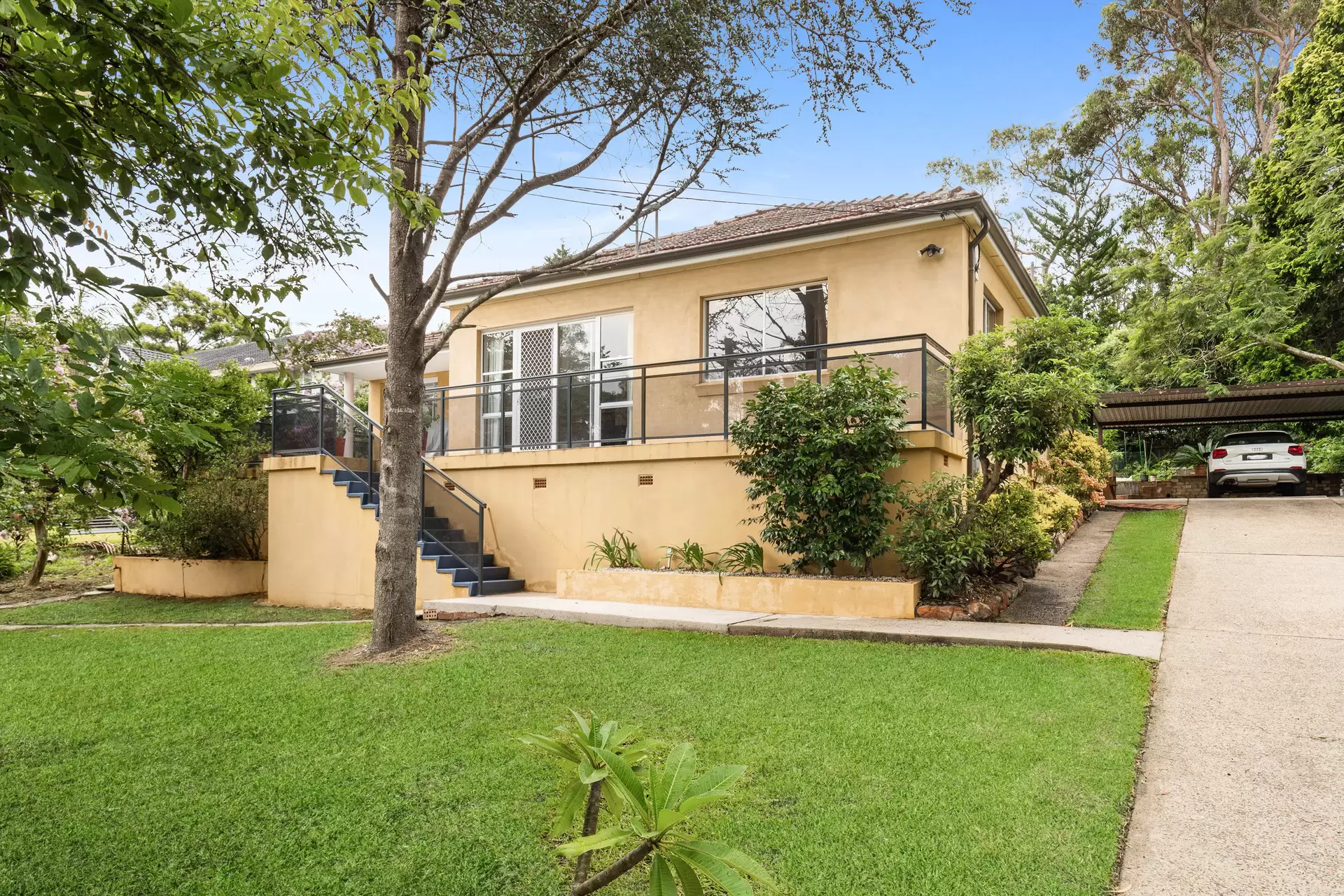 120 Wallalong Crescent, West Pymble Sold by The Marshall Group - image 1