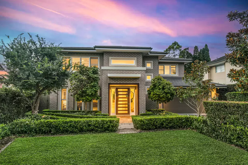 8 Mount View Place, Wahroonga Sold by The Marshall Group