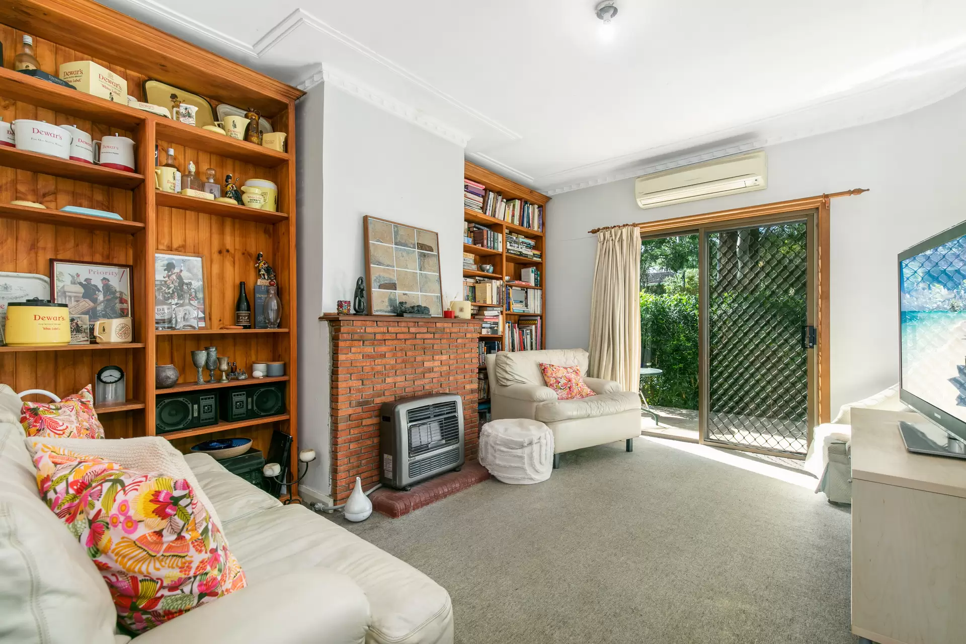 1/36 Russell Avenue, Wahroonga Sold by The Marshall Group - image 3