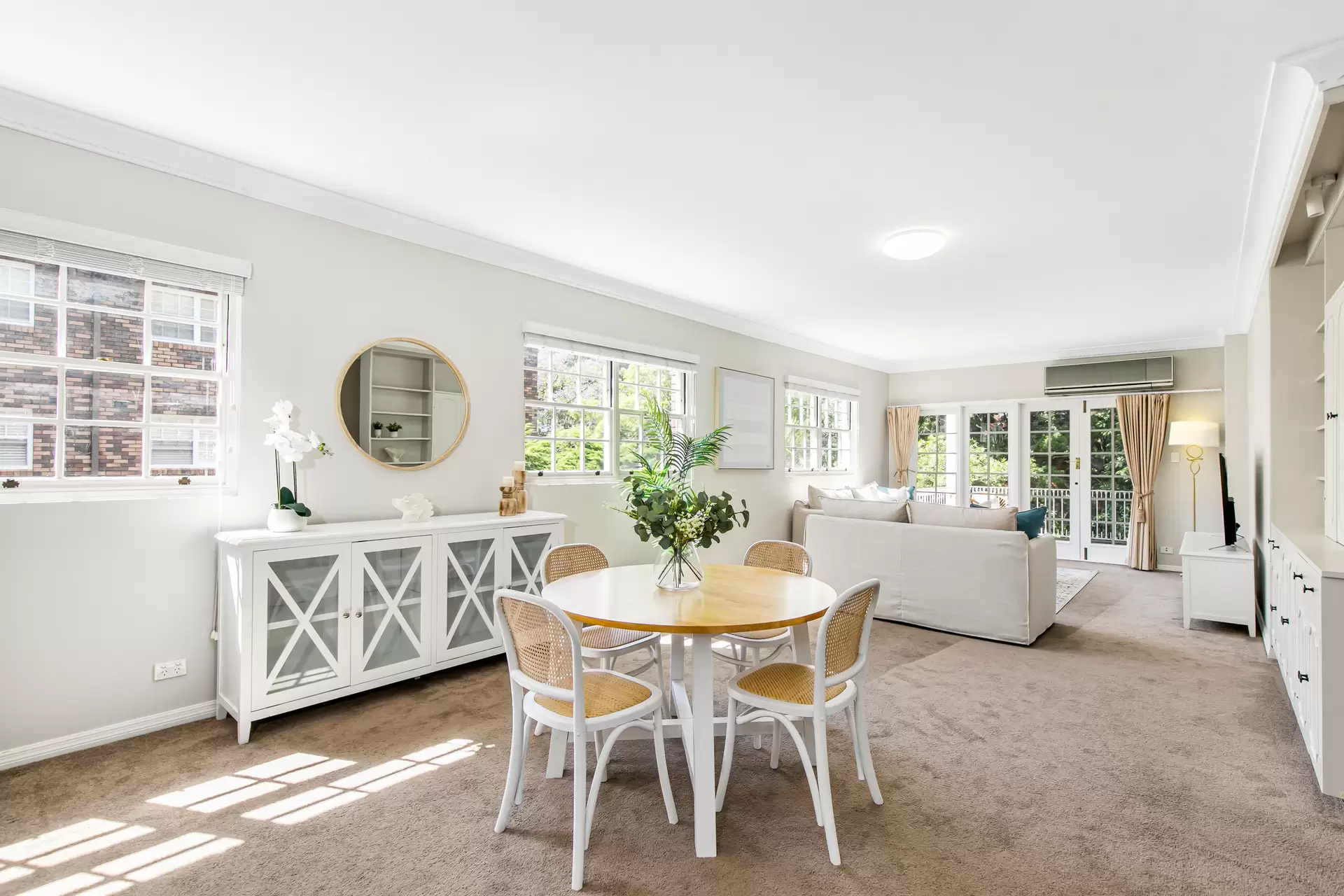 6/6 Coonanbarra Road, Wahroonga Sold by The Marshall Group - image 1