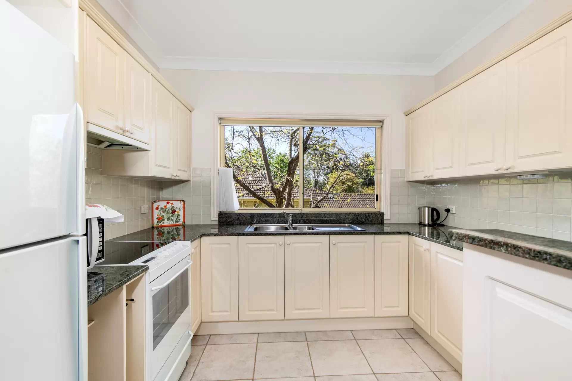 16/132 Junction Lane, Wahroonga Sold by The Marshall Group - image 4