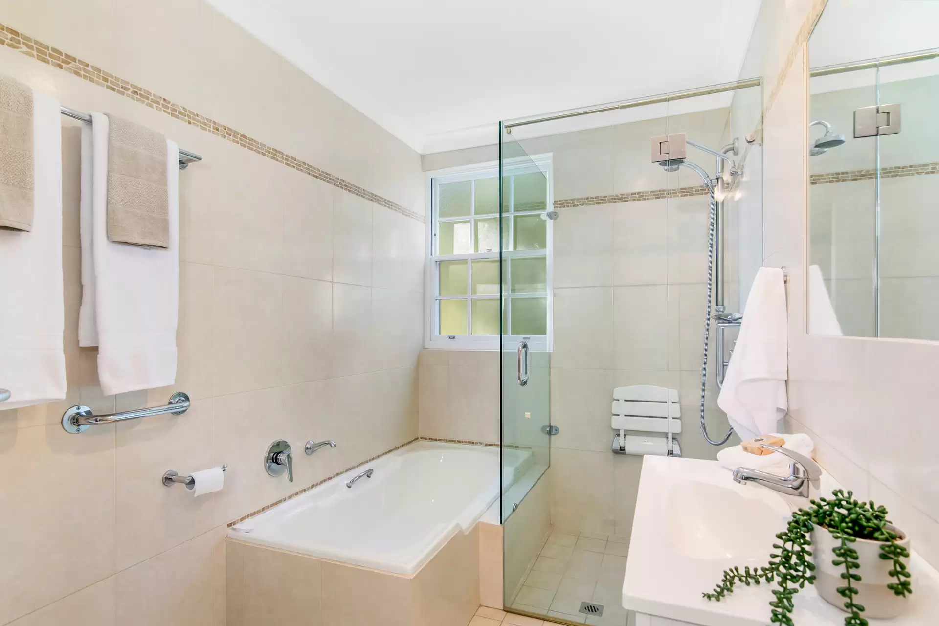 10/6 Coonanbarra Road, Wahroonga Sold by The Marshall Group - image 8