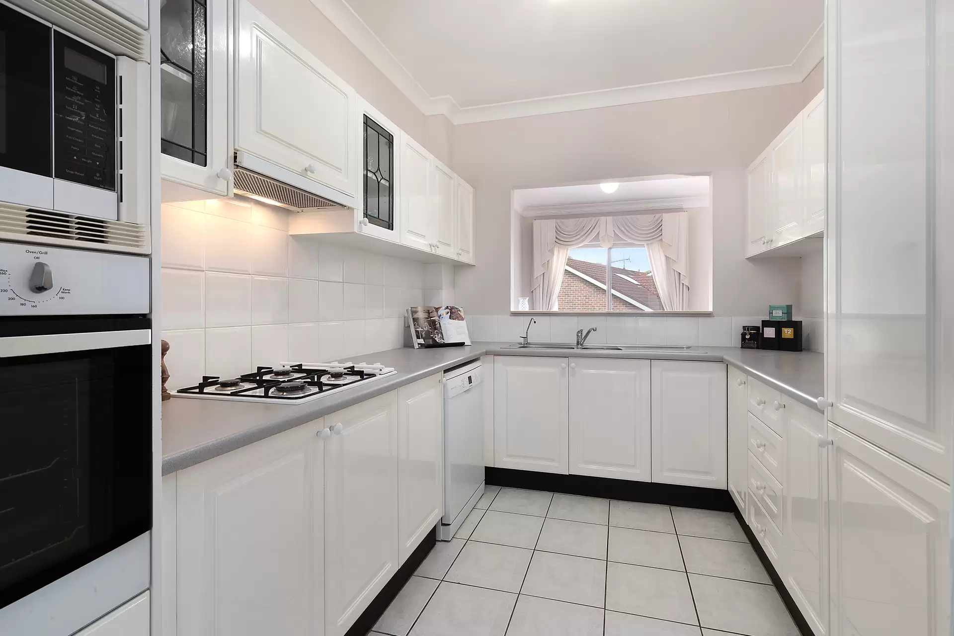 142/183 St Johns Avenue, Gordon Sold by The Marshall Group - image 4