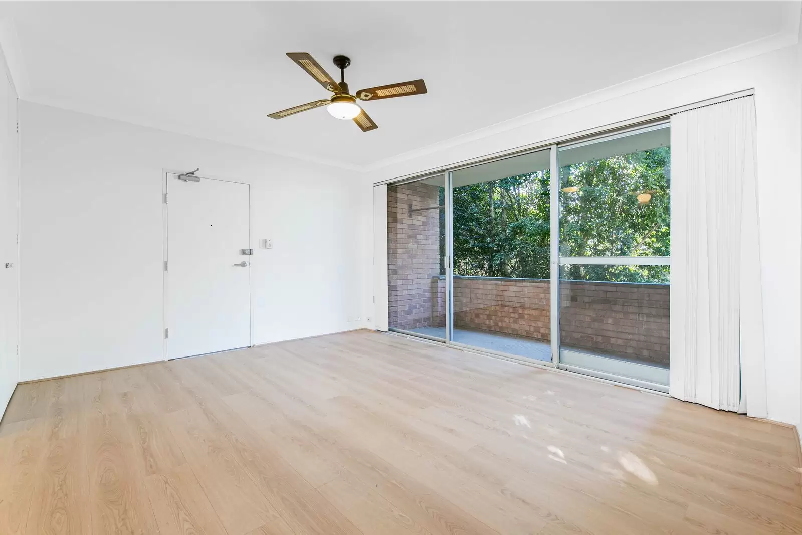 16/41-43 Milray Avenue, Wollstonecraft Leased by The Marshall Group - image 2