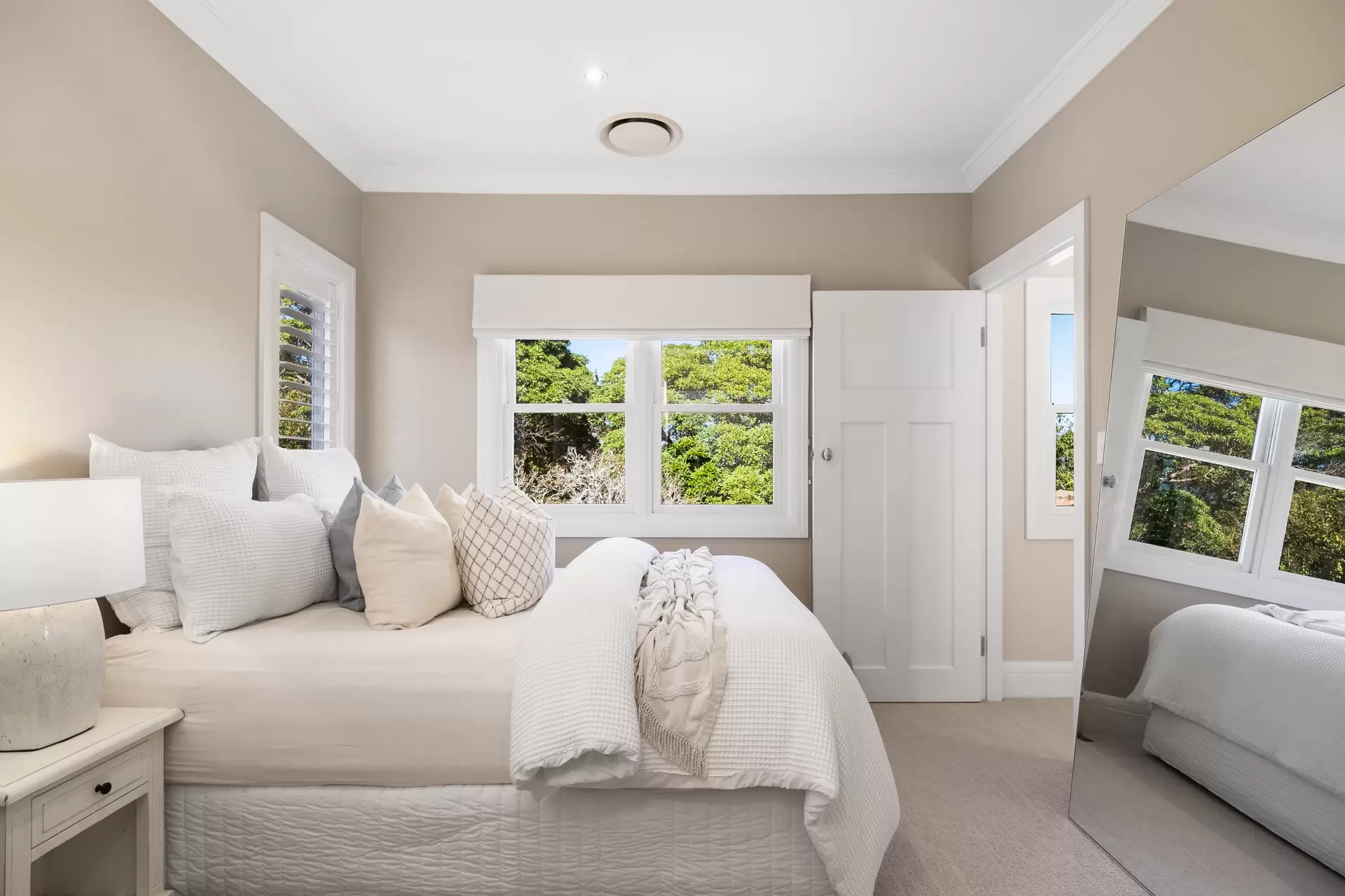 61 Shirley Road, Roseville Sold by The Marshall Group - image 13