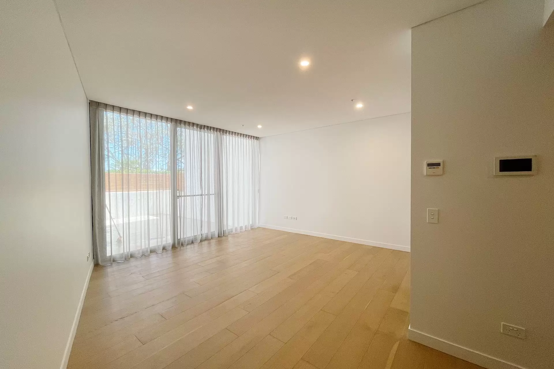 G03/888B Pacific Highway, Gordon Leased by The Marshall Group - image 1