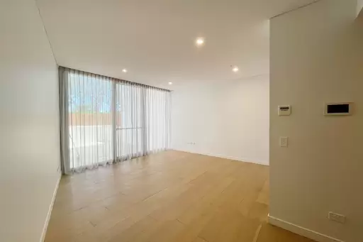 G03/888B Pacific Highway, Gordon Leased by The Marshall Group