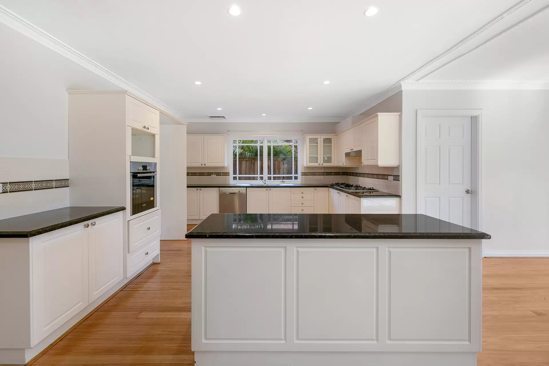 17 Lennox Street, Gordon Leased by The Marshall Group - image 5