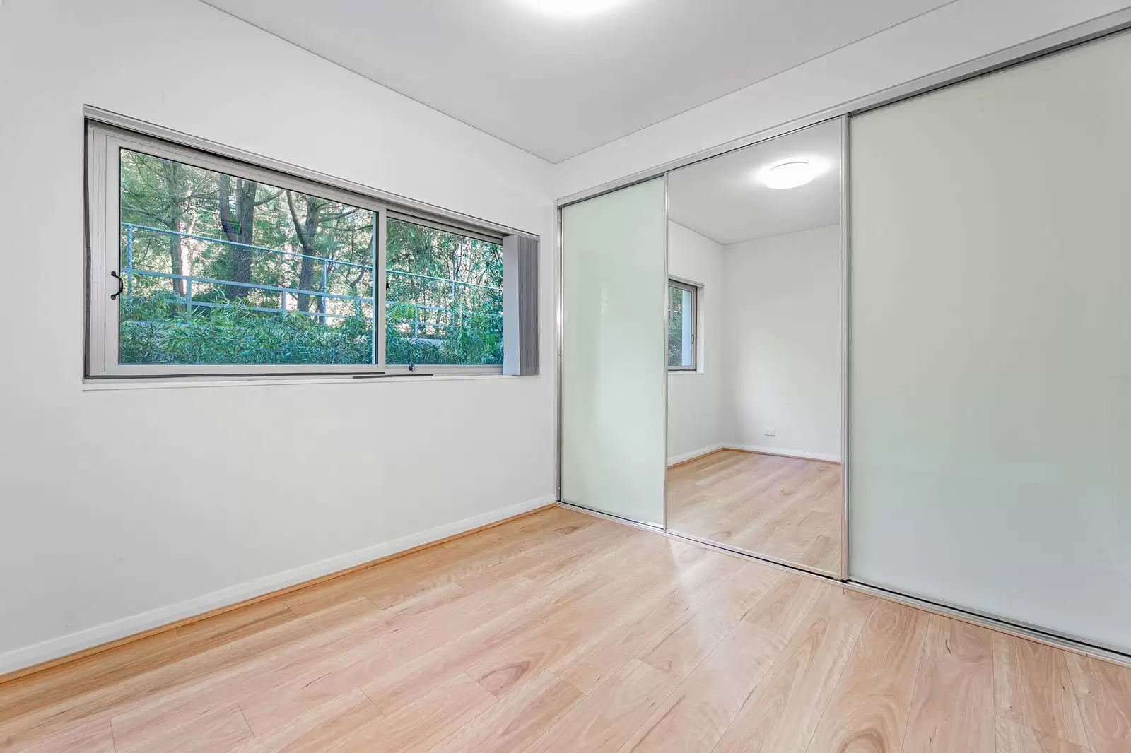 306/6 Duntroon Avenue, St Leonards Leased by The Marshall Group - image 5