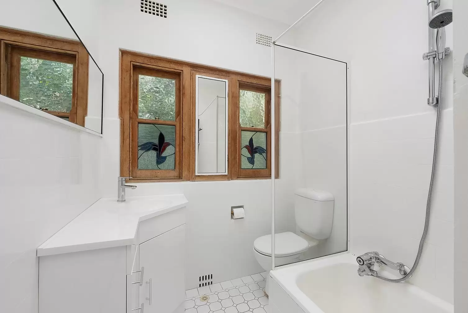 2/3 Holdsworth Street, Neutral Bay Leased by The Marshall Group - image 4