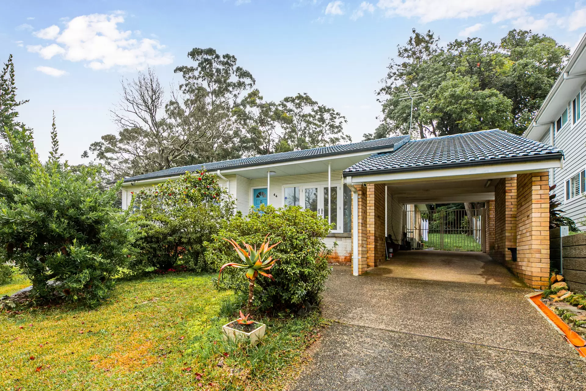 44 Bolwarra Avenue, West Pymble Leased by The Marshall Group - image 1