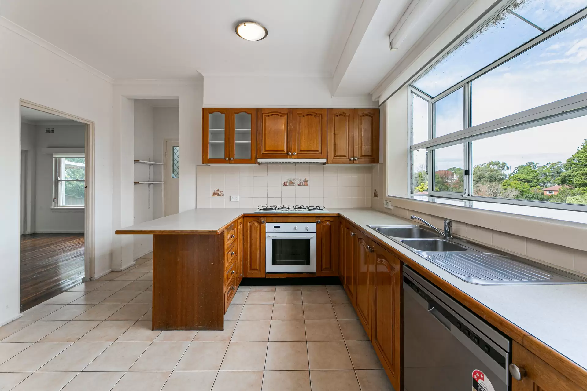 17 Alma Street, Pymble Leased by The Marshall Group - image 3