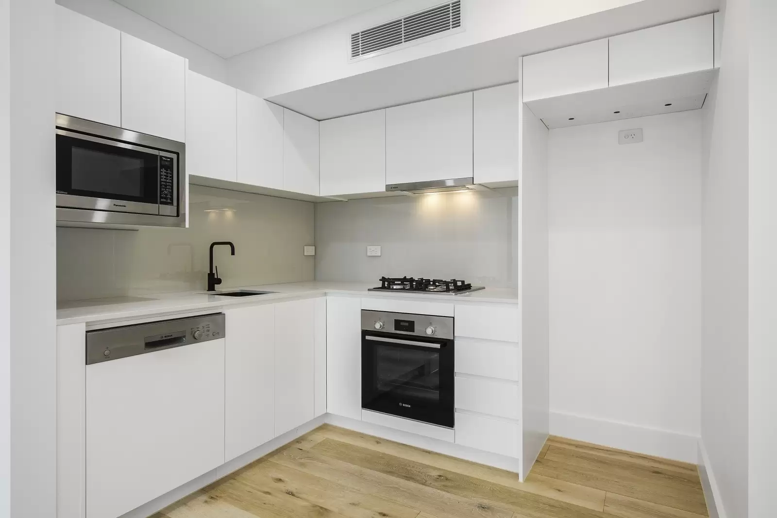 11/1017 Pacific Highway, Pymble Leased by The Marshall Group - image 2