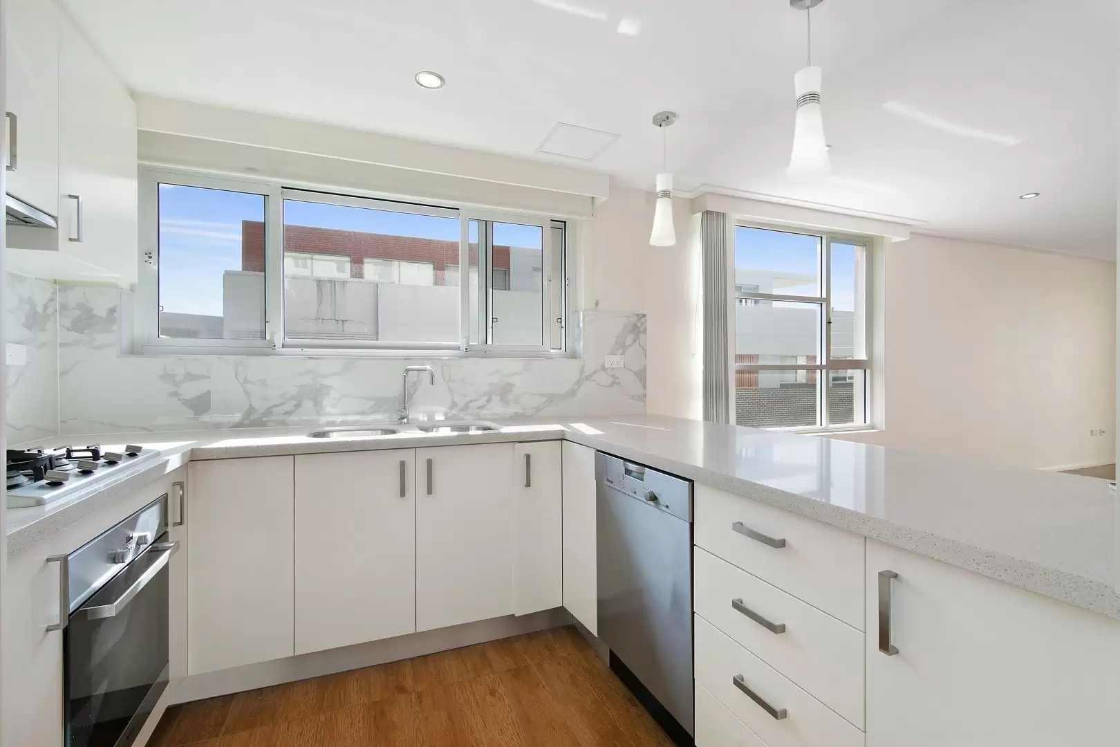 15/29-33 Dumaresq Street, Gordon Leased by The Marshall Group - image 2