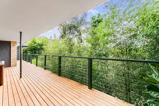 131 Campbell Drive, Wahroonga Leased by The Marshall Group