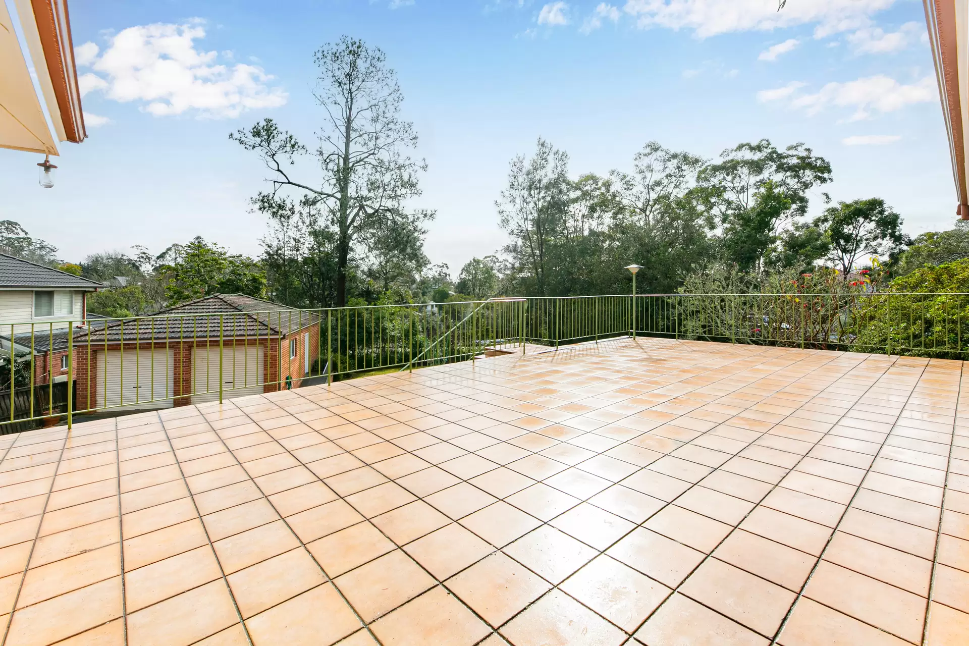 147 Pentecost Avenue, Turramurra Leased by The Marshall Group - image 3