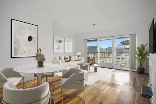 11/184 Pacific Highway, Roseville Leased by The Marshall Group